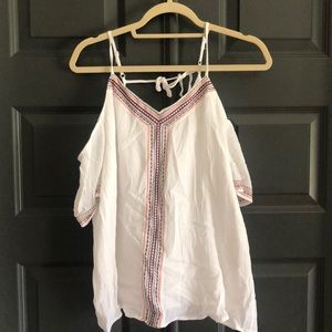 Cold shoulder fully lined shirt